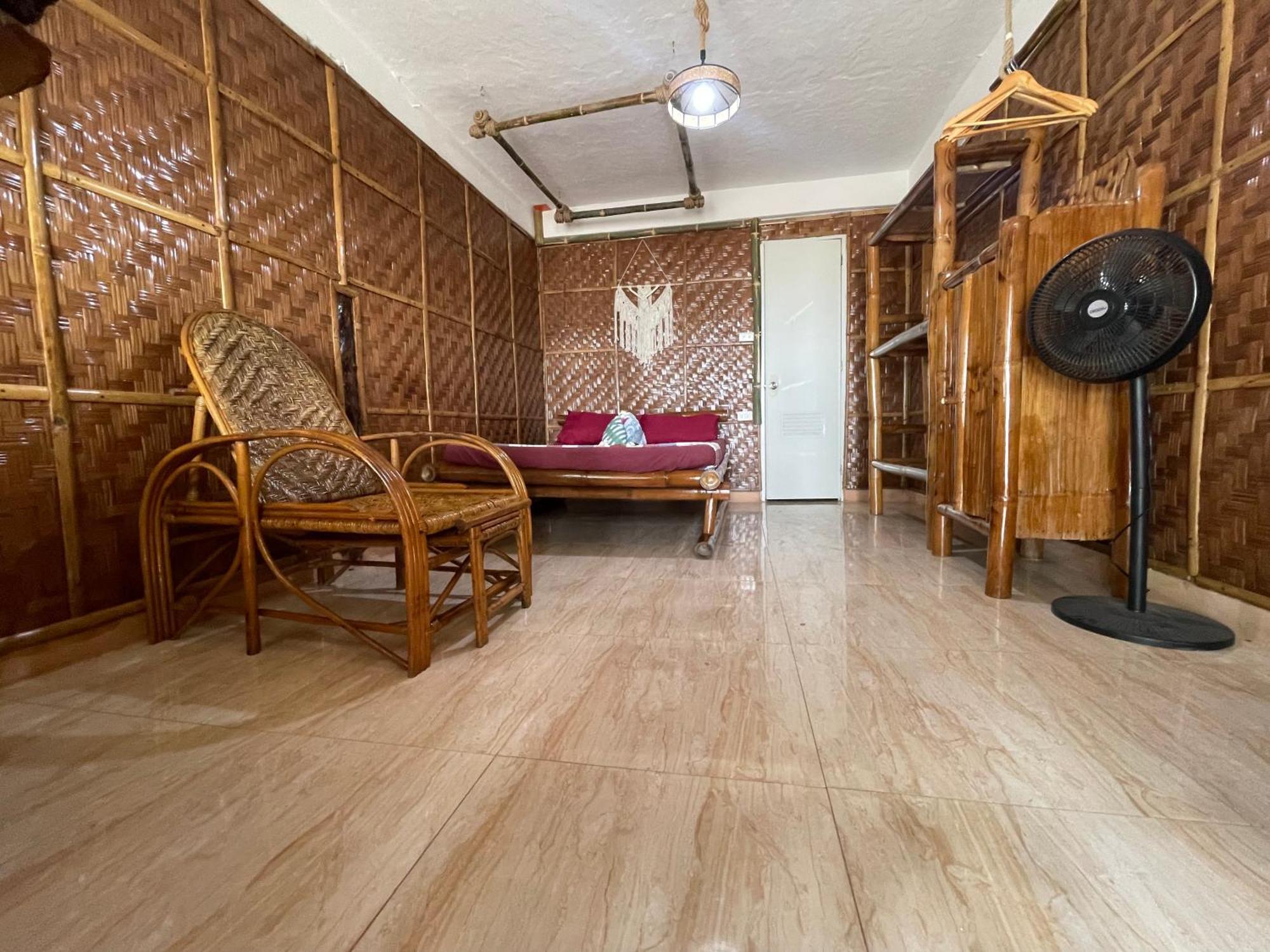 Voodoo House Bed & Breakfast Lalao Exterior photo